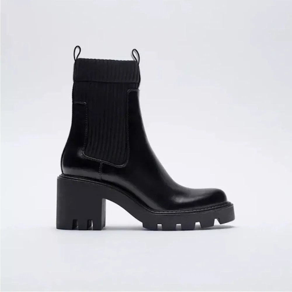 Zara Track Sole Black Sock Boot Women’s Size 8 - Picture 1 of 8